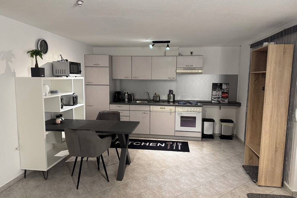 Ganze Wohnung, Wohlfühloase mit Wasserbett in Bodelshausen, Neckar-Alb