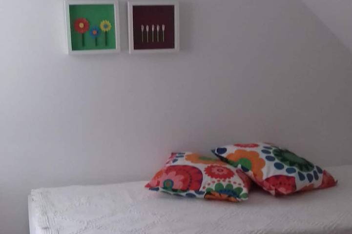 Appartement entier, Courtyard House - Soleil, Barbecue, 3 'à pied de la plage in Praia da Califórnia, Sesimbra