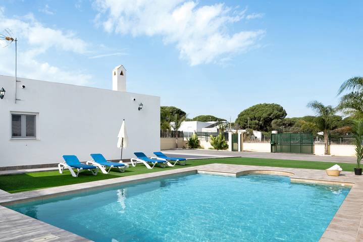 Casa rural para 6 personas, con jardín en Barbate - 2