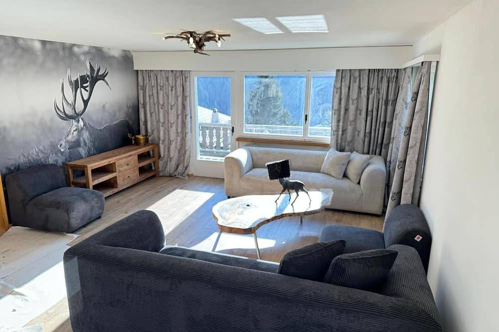 Bergbijou - Luxuriöses Ferienhaus mit  Sauna,Whirlpool ,Infrarot und Bergblick in Scuol, Unterengadin