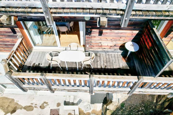 Ganze Wohnung, Appartement Gaboureaux mit Bergblick, privater Terrasse, direkt an der Skipiste in Chamrousse, Nationalpark Écrins