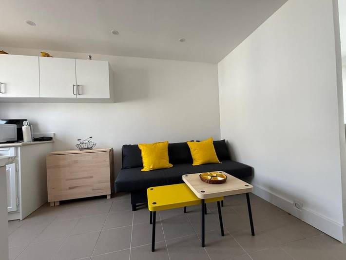 Gîte pour 4 personnes, avec terrasse et vue dans Plage de San Peire