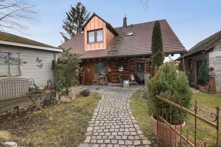 Ferienwohnung für 2 Personen, mit Garten in Singen