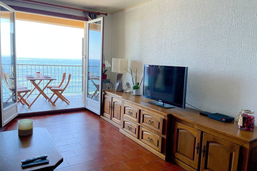 Geheel appartement, Appartement T3, à 10 min de Bastia, Terrasse vue Mer, 100m de la Plage in Miomo, Santa-Maria-di-Lota