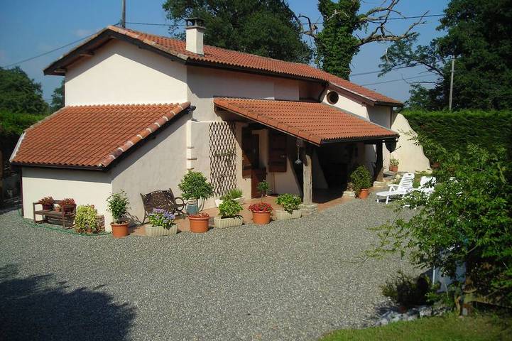Holiday home for 9 people, with garden - 1