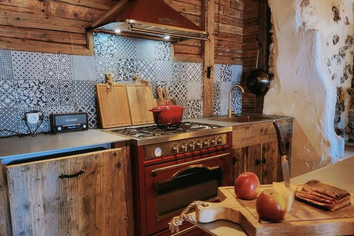 Chalet für 22 Personen, mit Balkon und Whirlpool sowie Terrasse und Sauna in Bayrischzell