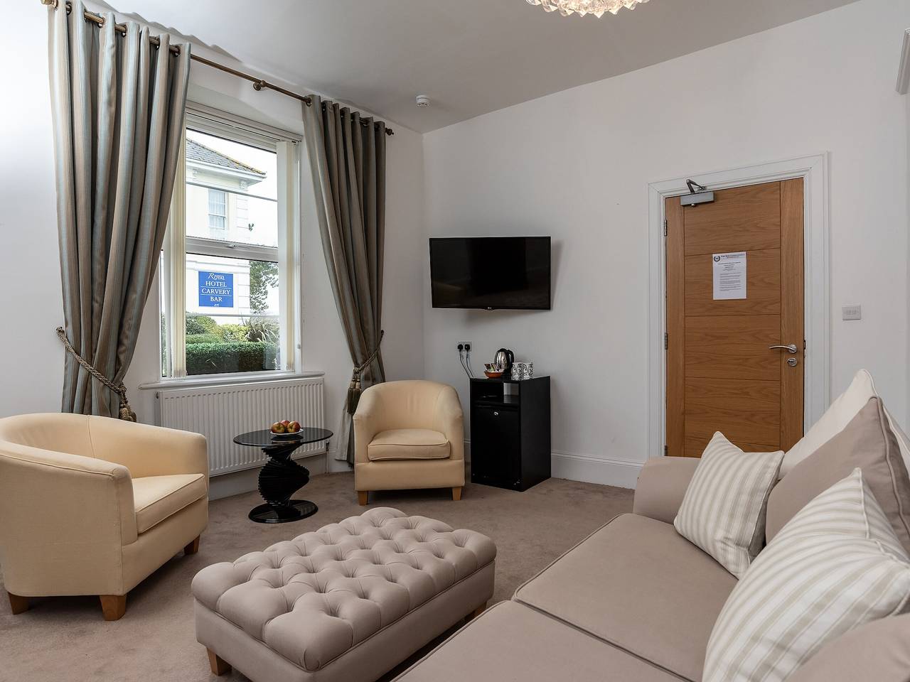 Entire apartment, Oddicombe, Torquay in Torquay, Torbay