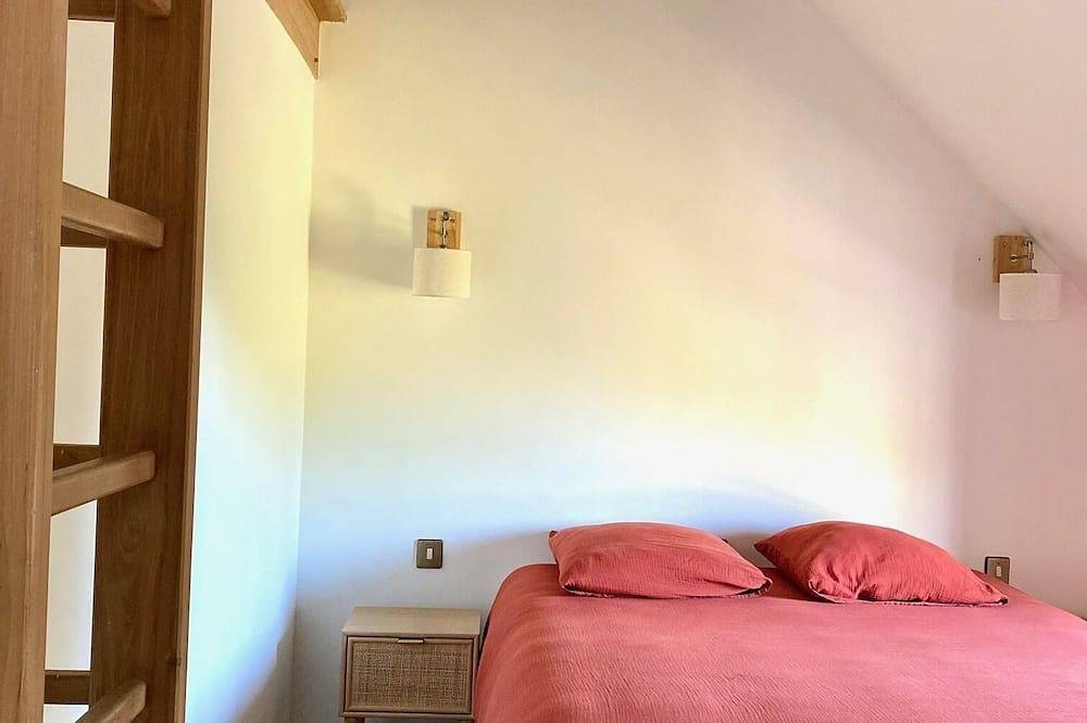 Maison de campagne piscine 1h15 Paris / 25min de Fontainebleau in Lorrez-le-Bocage-Préaux, Seine-et-Marne