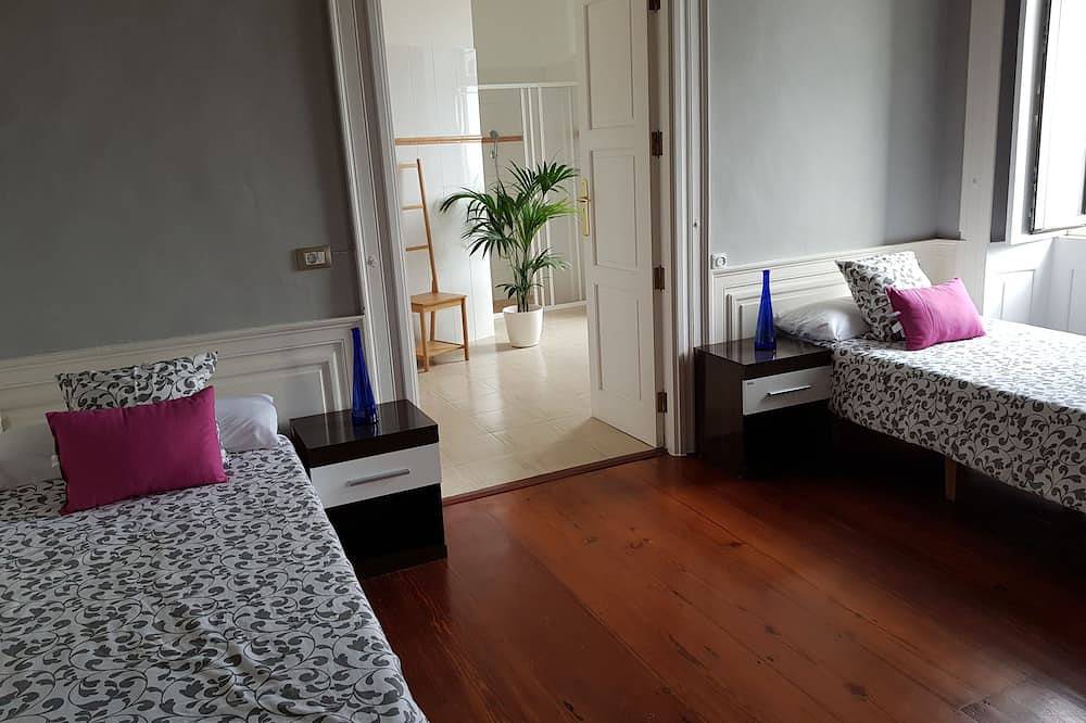 Villa by the sea. Heated pool. Minimun Booking10 pax. Maximum 22 pax. in Moya, Gran Canaria Norte