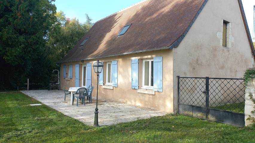 Gîte pour 4 personnes, avec jardin à Preuilly-sur-Claise