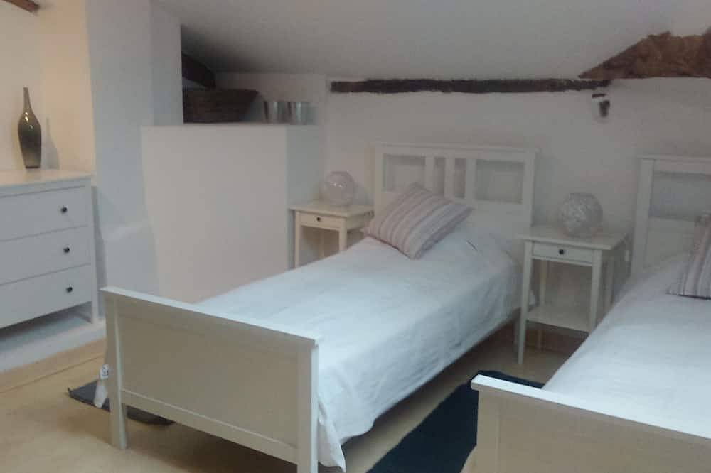 Ganze Wohnung, Ferienhäuser auf dem Lande nur 10 Minuten vom Cabarceno in Villacarriedo, Cordillera Cantábrica