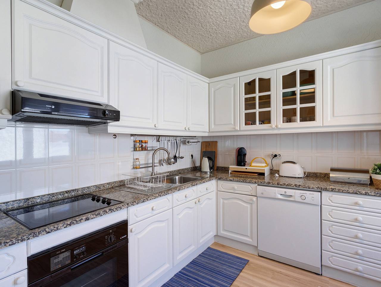 Ferienhaus '32 - Villa mit Garten 10' mit privater Terrasse, Garten und Wlan in Marinhas, Esposende