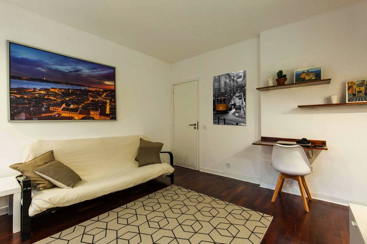 Ganze Wohnung, Carcavelos Beach Apartment in Carcavelos e Parede, Costa de Lisboa
