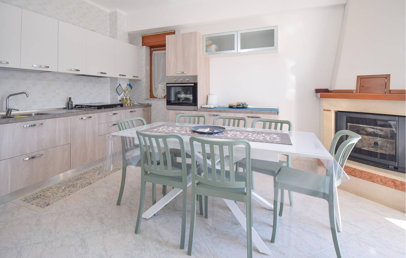 Cozy Apartment with Parking in Giffoni Valle Piana in Giffoni Valle Piana, Salerno Province