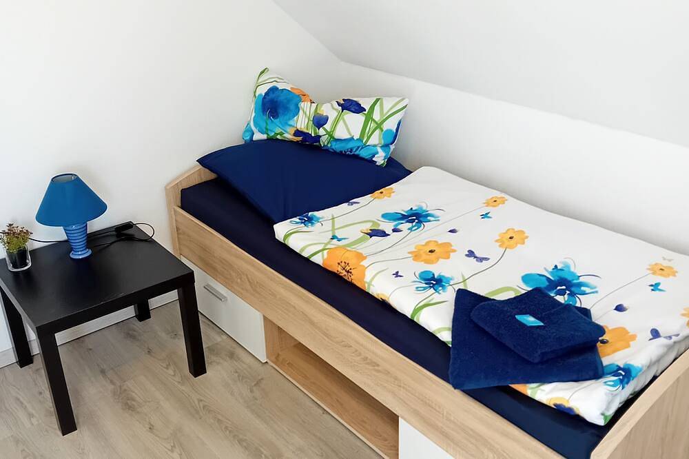 Ganze Wohnung, Fewo im Reich der Felsentürme mit drei Schlafzimmern und seperaten Eingang in Rosenthal-Bielatal, Elbsandsteingebirge