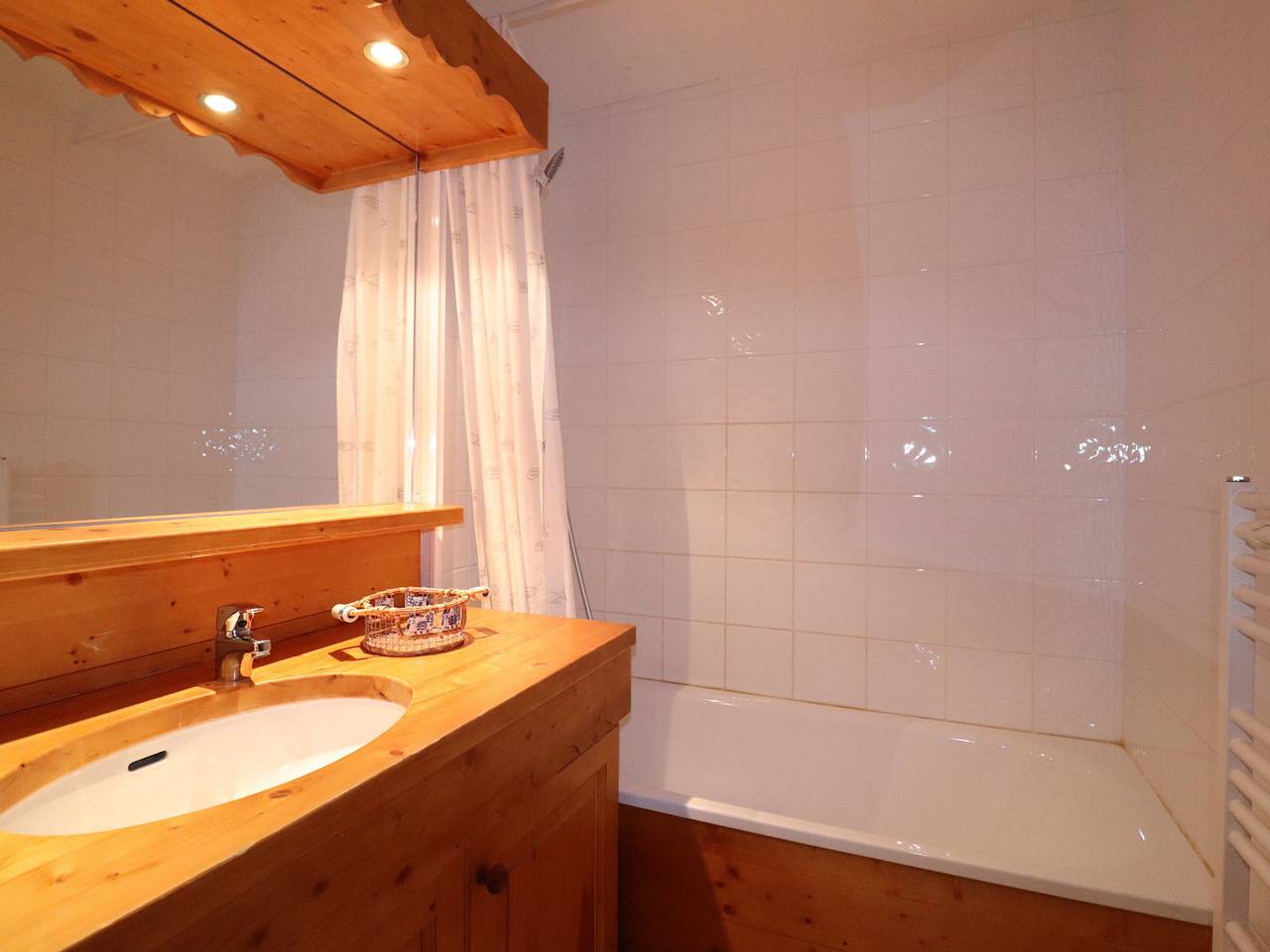 Ganze Wohnung, Charmante 2-Zimmer-Wohnung Méribel - 5 Pers, Südbalkon, Wi-Fi in Méribel-Mottaret, Les Allues