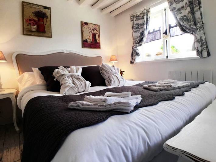 Location de vacances pour 2 personnes, avec vue et jardin à Berville-sur-Mer - 3