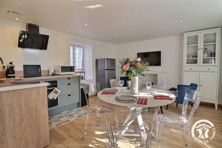 Gîte pour 4 personnes, avec terrasse et jardin à Ploubazlanec - 4