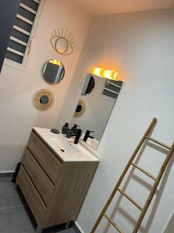 Gîte pour 4 personnes, avec terrasse, animaux acceptés à Koungou