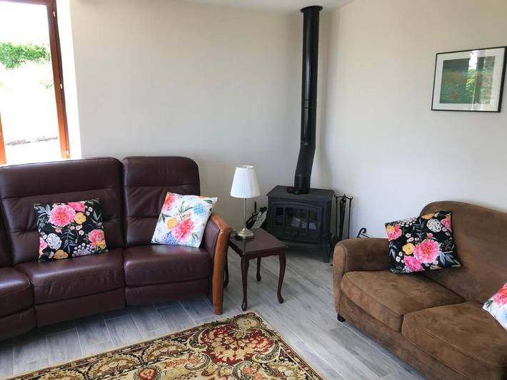 Location de vacances pour 4 personnes, avec Terrasse ainsi que Jardin et Vue dans Précorbin - 2