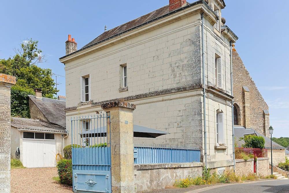 Maison Touraine in scenic countryside village - airco in Reugny, Région de Tours