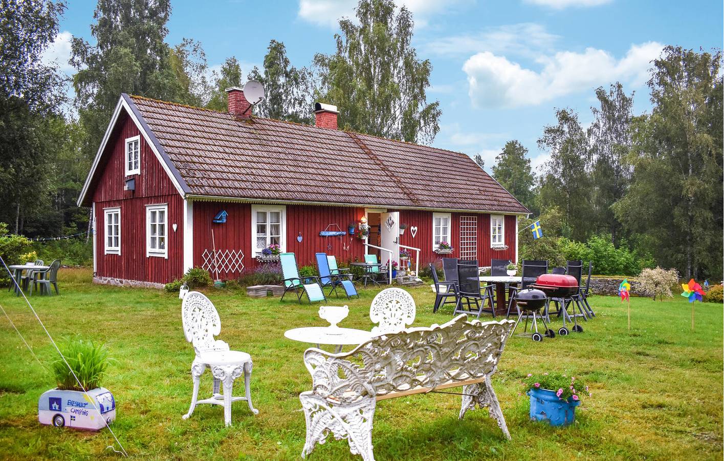 Ferienhaus für 8 Personen mit Seeblick in Osby und Umgebung