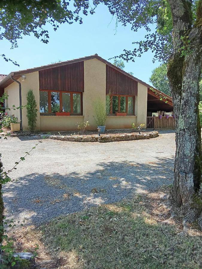 Casa de vacaciones para 3 personas, con vistas y jardín - 1