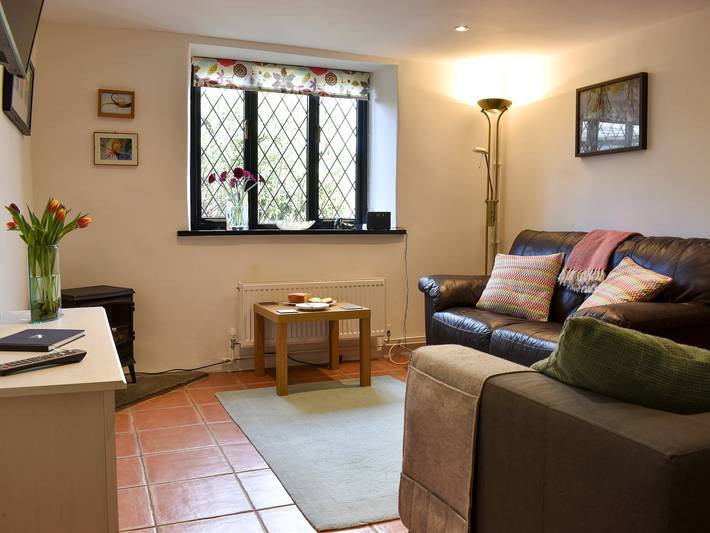 Barn Court Cottage in Washfield, Devon