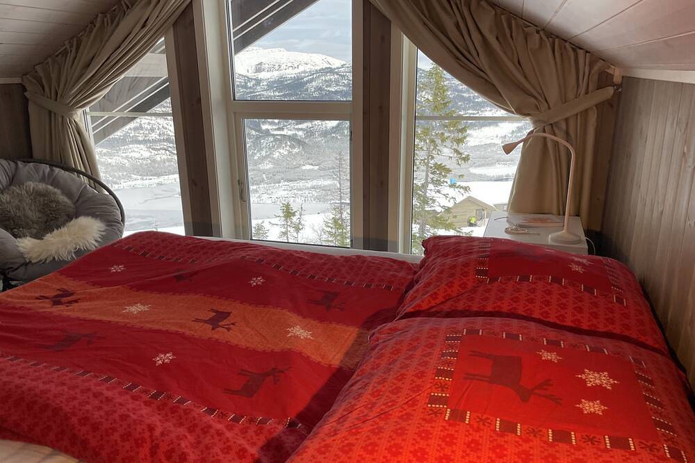 Ferienhütte mit wunderschönem Ausblick, nahe Loipe/Lift. Hunde willkommen. in Vrådal, Kviteseid