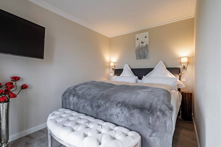 Ferienhaus für 2 Personen, mit Sauna und Garten sowie Pool in Rambin - 2