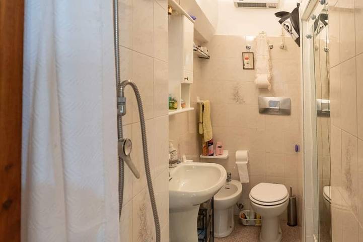 Ganze Wohnung, Guesthost - Discovering Liguria! Castelvittorio Holiday Apt x4 in Castel Vittorio, Ligurische Alpen