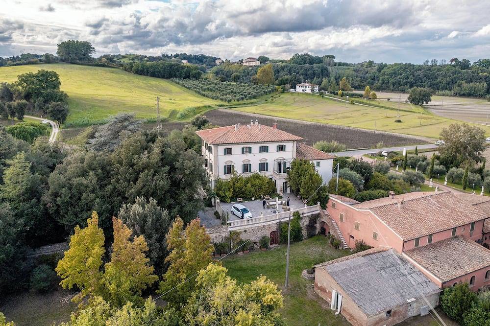 Unique property: elegant and luxurious Art Nouveau villa in the Tuscan hills. in Casciana Terme Lari, Colline Pisane