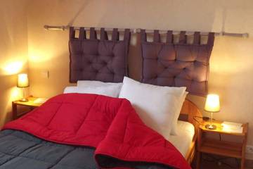 Gîte pour 6 Personnes dans Valette, Massif central, Photo 1