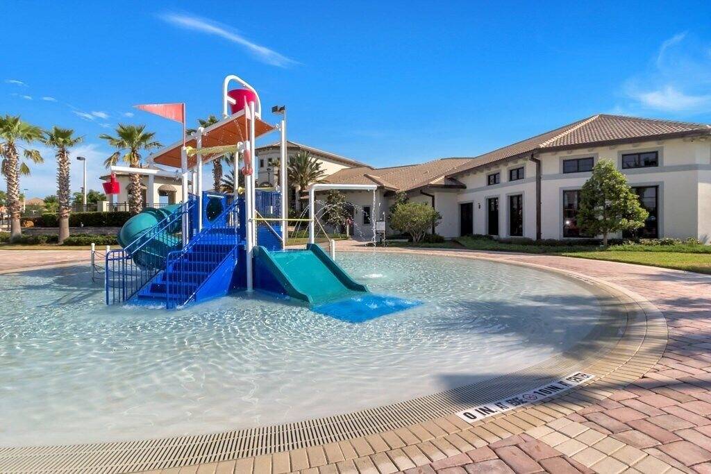 4Br Townhome Near Disney | Sleeps 12 | Private Pool | 289 in Davenport (FL), Zentral Florida