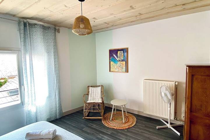 Location de vacances pour 6 personnes, animaux acceptés à Saillenard - 2