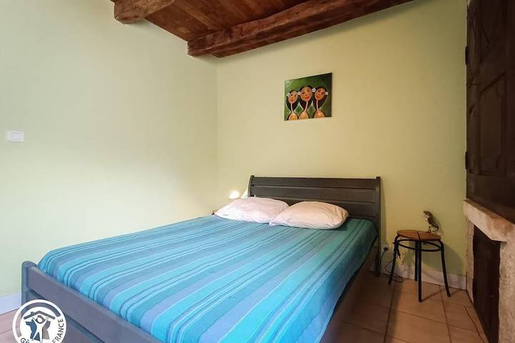 Location de vacances pour 4 personnes, avec jardin et piscine à Villesèque - 2