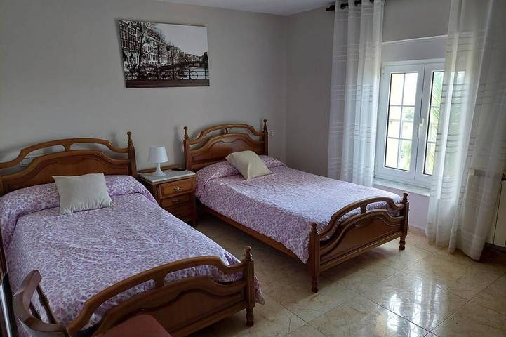 Casa rural para 8 personas, con jardín y terraza - 1