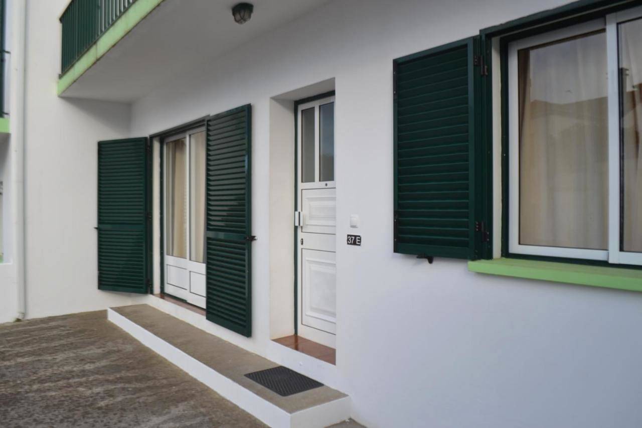 Apartamento inteiro, Apartment in Praia da Vitória, Terceira