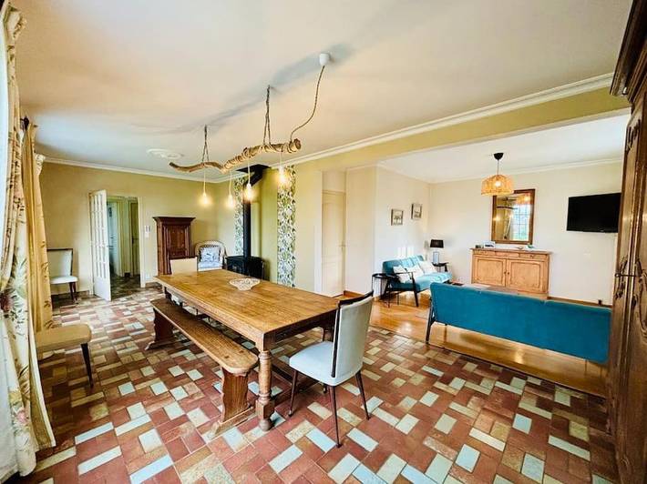 Location de vacances pour 10 personnes, avec terrasse et jardin, animaux acceptés dans Orval-sur-Sienne - 4