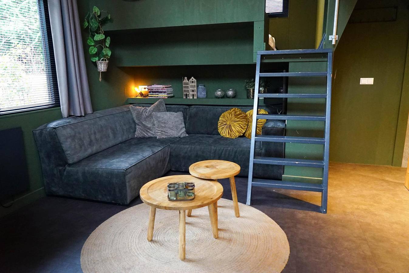 Europarcs Beekbergen — Tiny House 4 Hottub in Beekbergen, Veluwe