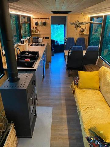 Tente pour 6 personnes, avec terrasse et jardin en Charente-Maritime