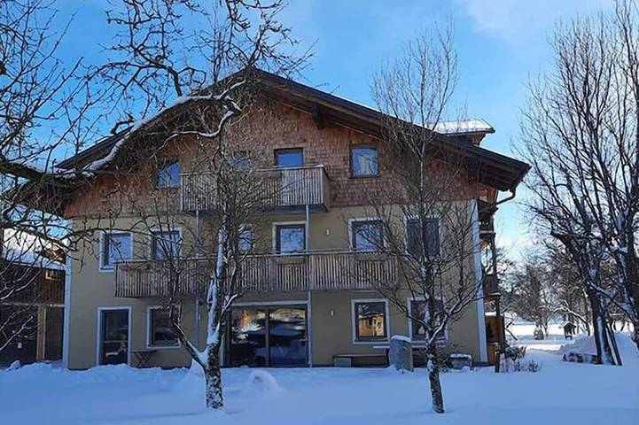 Ganze Wohnung, Buamawohnung - Gästehaus Kerschbaumer in Sankt Lorenz, Mondsee & Irrsee