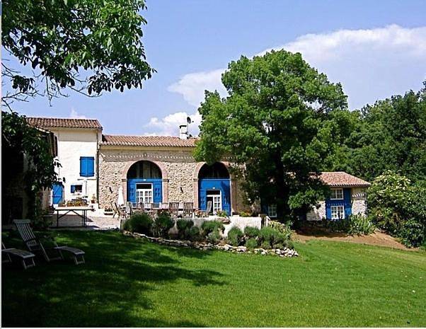 Location de vacances pour 8 personnes, avec piscine et jardin à Cenne-Monestiés - 2