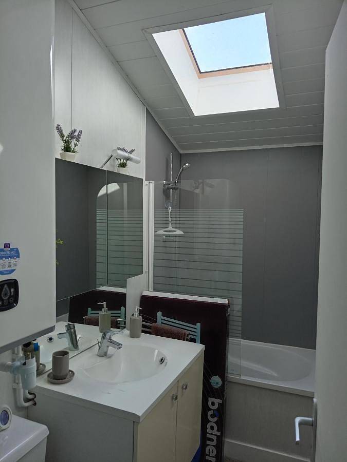 Gîte pour 4 personnes, avec balcon et vue dans Lac d'Hourtin Carcans - 3