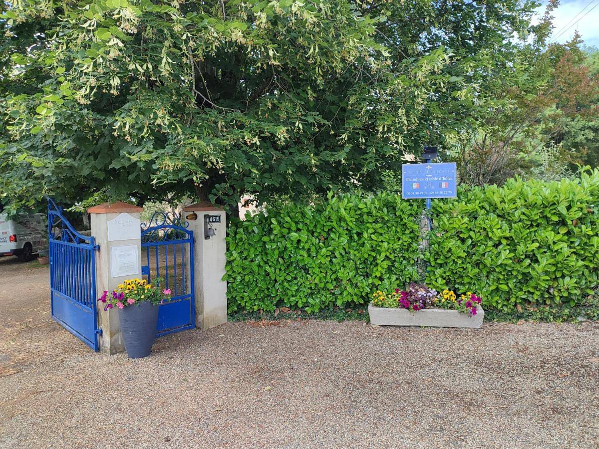 Relais de la poste suite in Monclar-de-Quercy, Tarn-et-Garonne