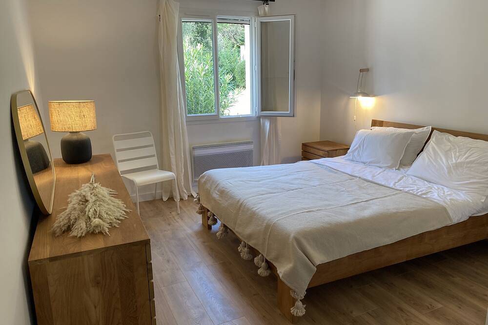 New! Villa Porto Vecchio, quiet, heated pool 10 minutes from the beaches in Porto-Vecchio, Sartène und Umgebung