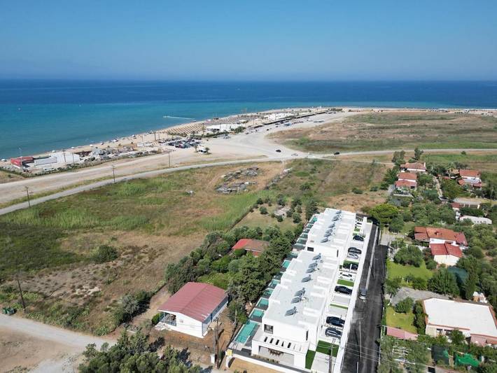 Location de vacances pour 6 personnes, avec piscine ainsi que jardin et vue, animaux acceptés dans Nea Kallikratia