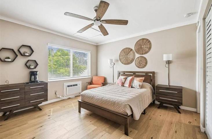 Lägenhet för 2 Personer, med pool samt bubbelpool och terass i Tampa