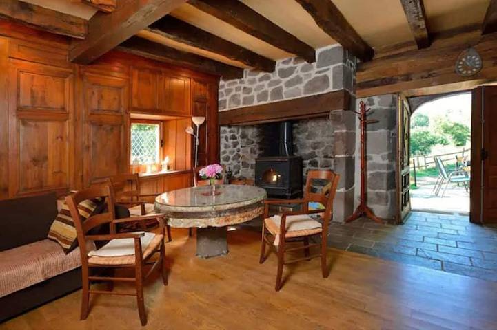 Gîte pour 8 personnes à Mur-de-Barrez - 4