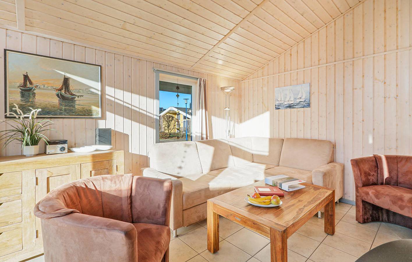Rückzugsort am Meer mit Terrasse und Parkplatz in Rechlin, Müritz